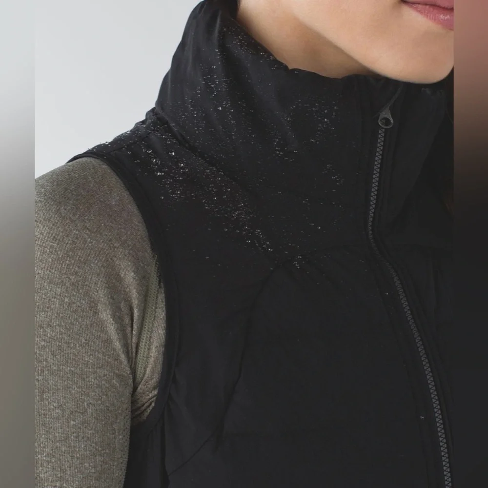 Lululemon Fluffed Up vest size 12 - Picture 4 of 16